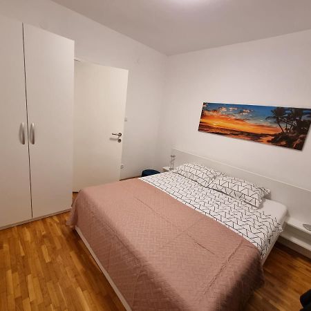 Maki Lejlighed Pula Eksteriør billede